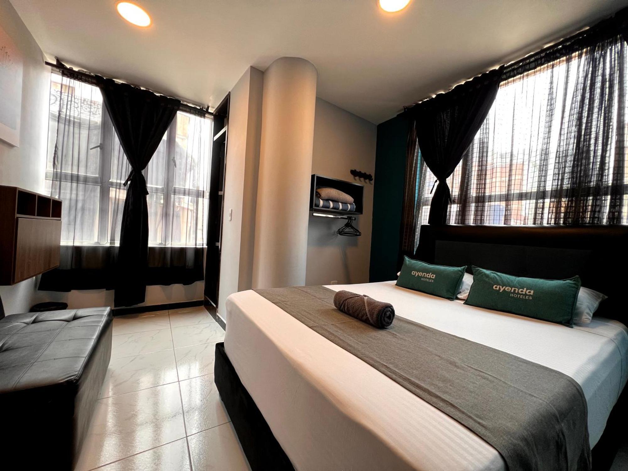 Hoteles Htl Bogota Buitenkant foto
