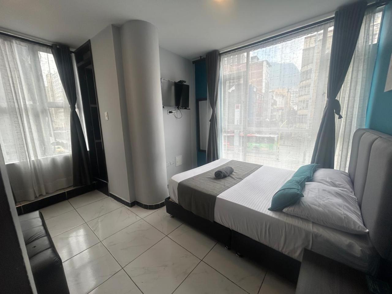 Hoteles Htl Bogota Buitenkant foto